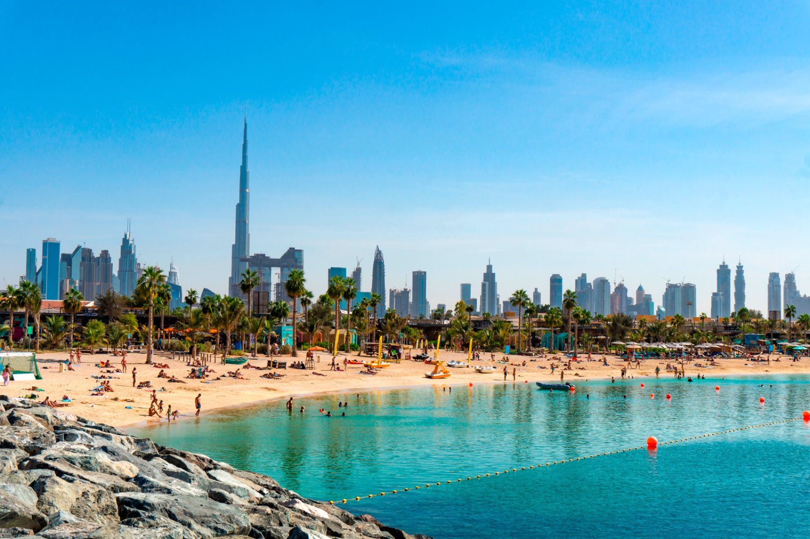 dubai-rove-le-mer-spiaggia.jpg