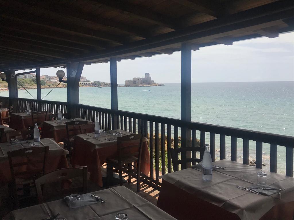 igv-le-castella-ristorante-mare.jpeg