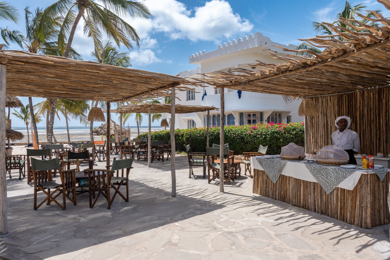 kenya-watamu-beach-ristorante-spiaggia.jpg