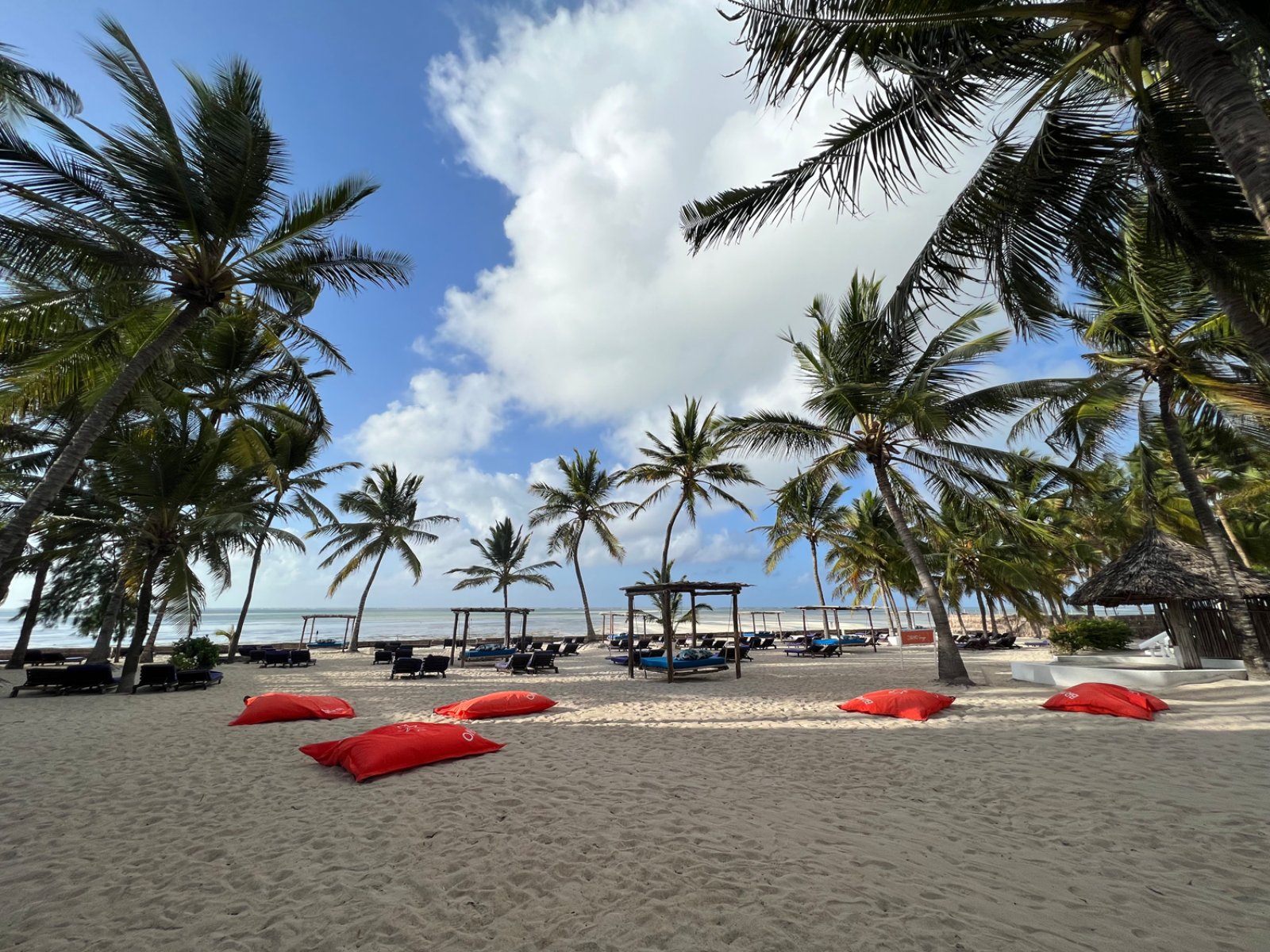 kenya-watamubeach-spiaggia.jpg