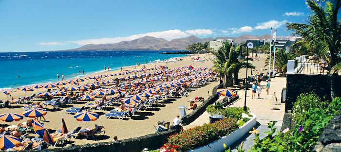 lanzarote-seasidelosjameos-spiaggia.jpg