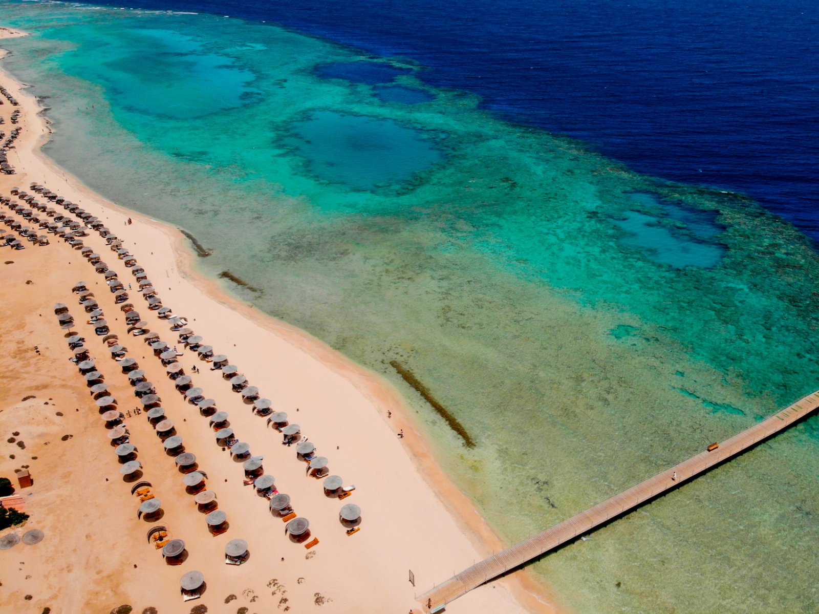 marsa-alam-gorgonia-beach-resort-spiaggia.jpg