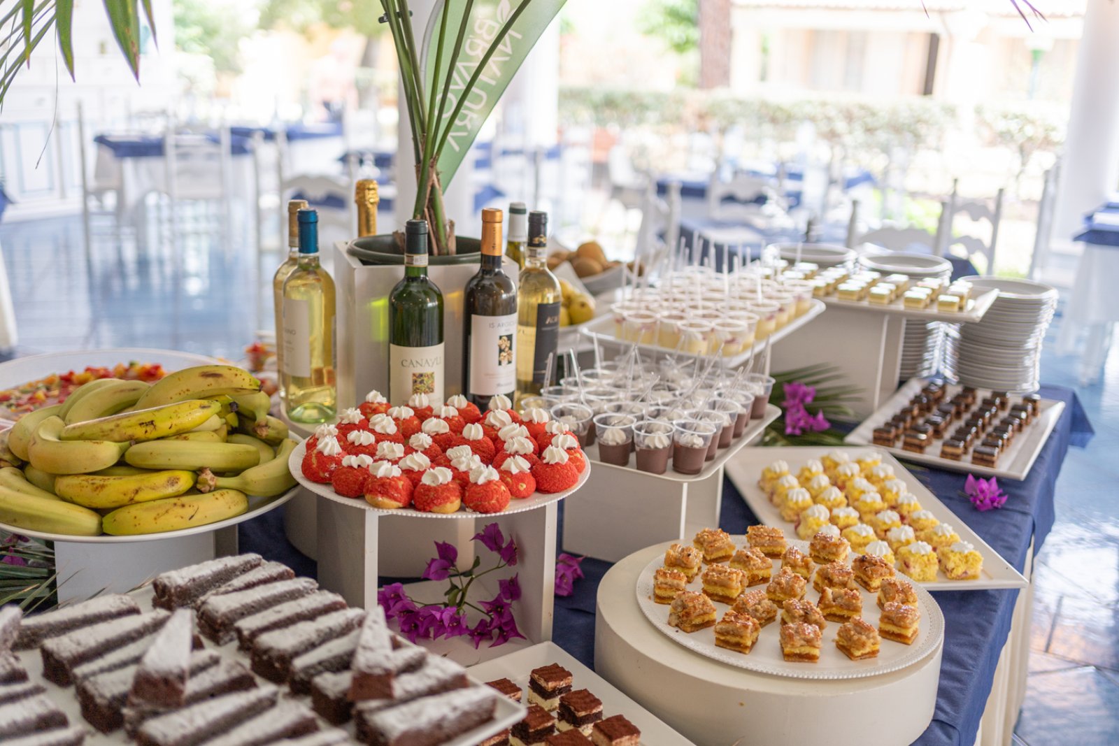 sardegna-bravo-budoni-ristorante-buffet.jpg