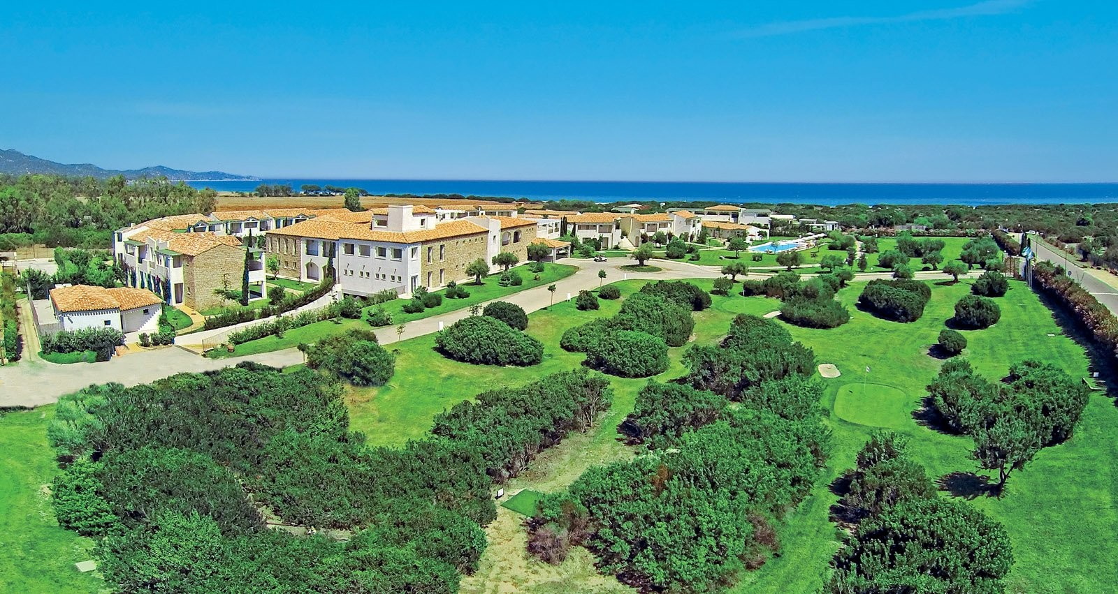 sardegna-veraclub-suneva-wellness-resort-villaggio.jpg