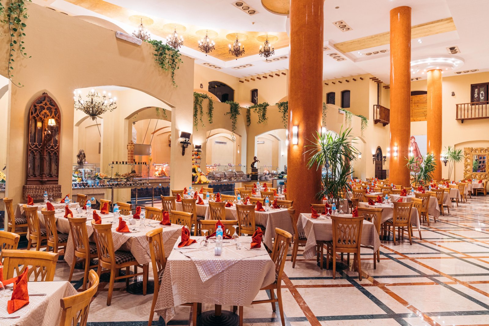 sharm-el-sheikh-bravo-nubian-resort-ristorante-tavoli.jpg