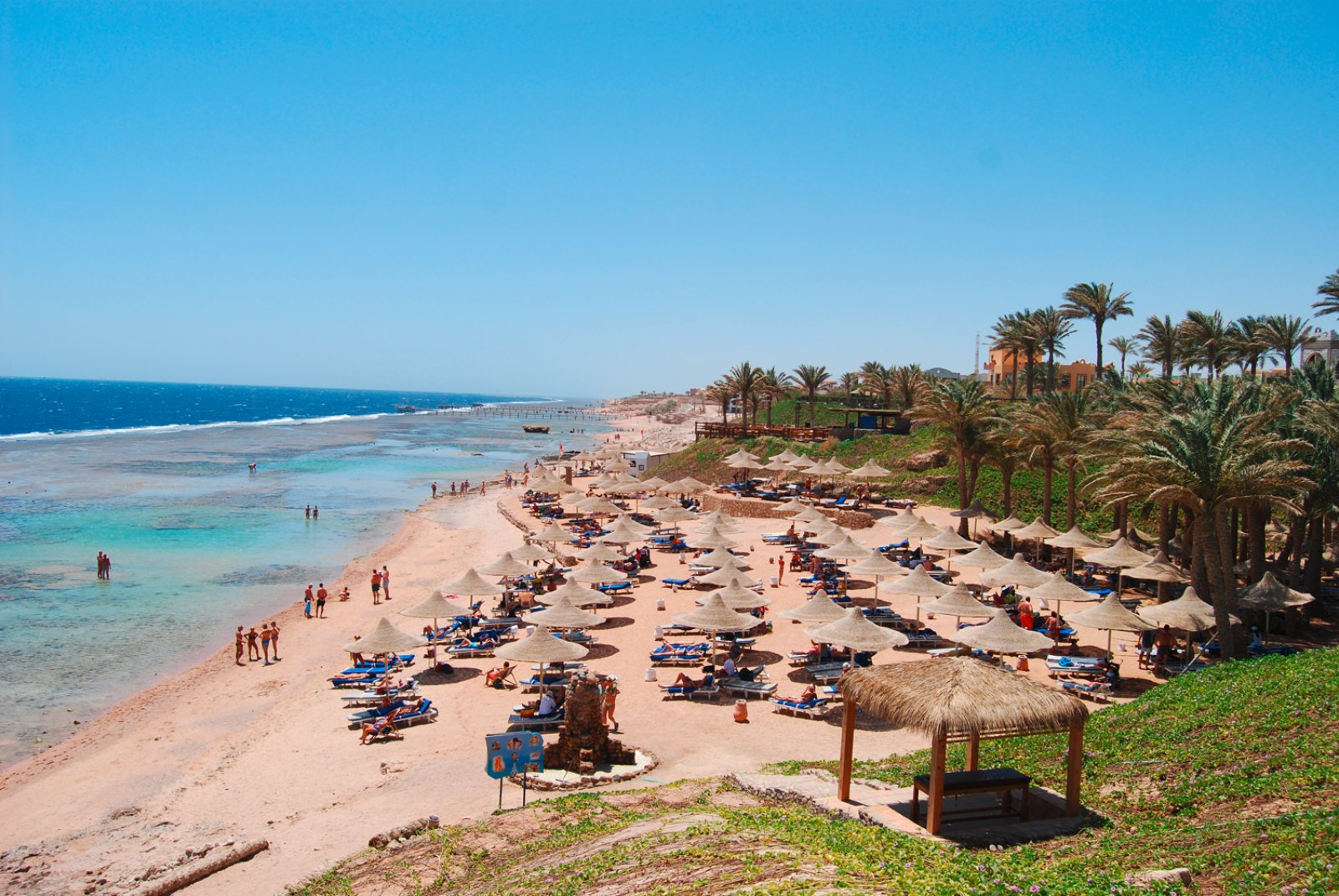 sharm-el-sheikh-bravo-nubian-resort-spiaggia-mare.jpg