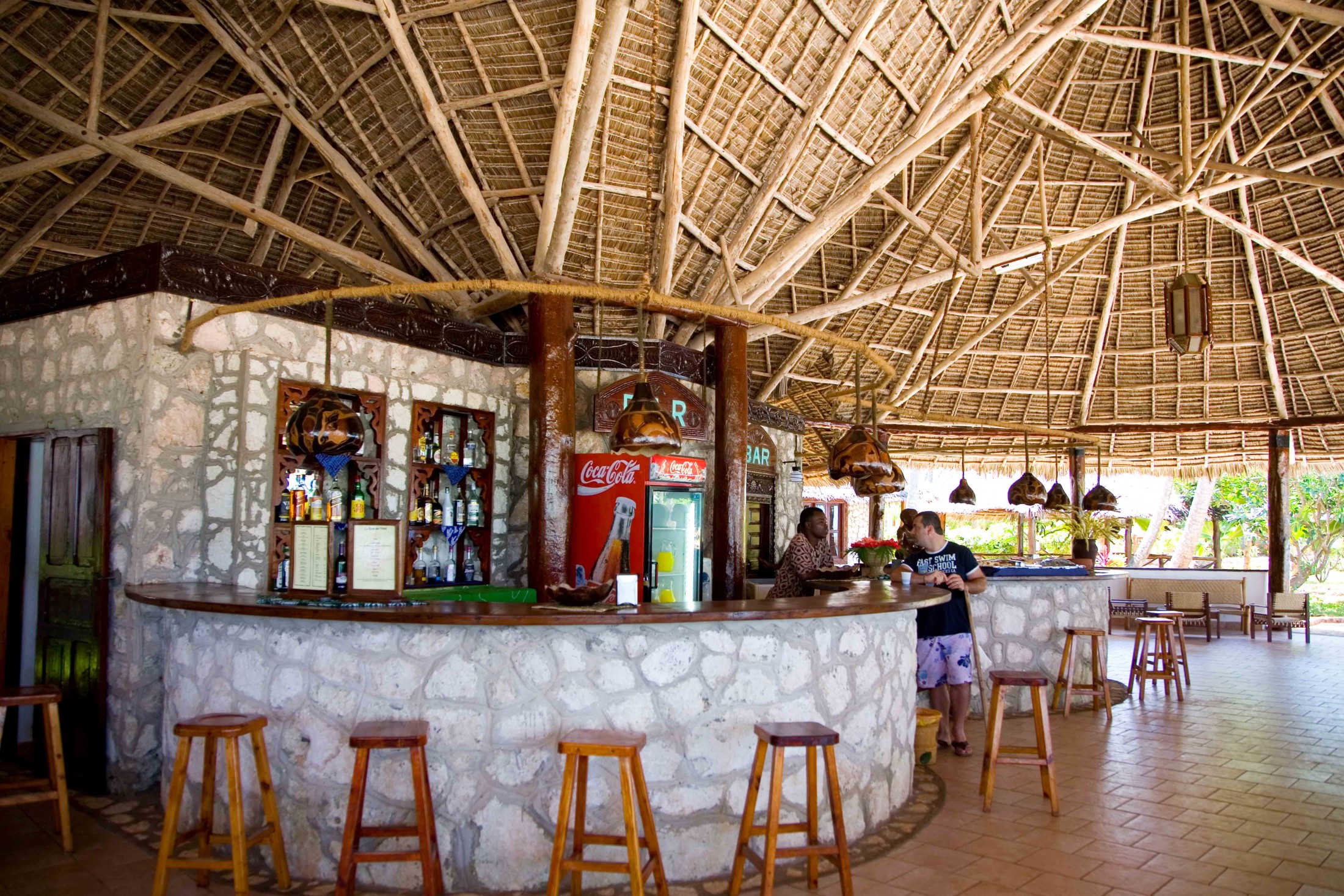 zanzibar-village-bar-spiaggia-001.jpg