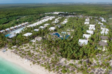 barcelo-bavaro-beach.jpg
