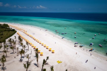 spiaggia-valtur-the-mora-zanzibar-resort-spa.jpg